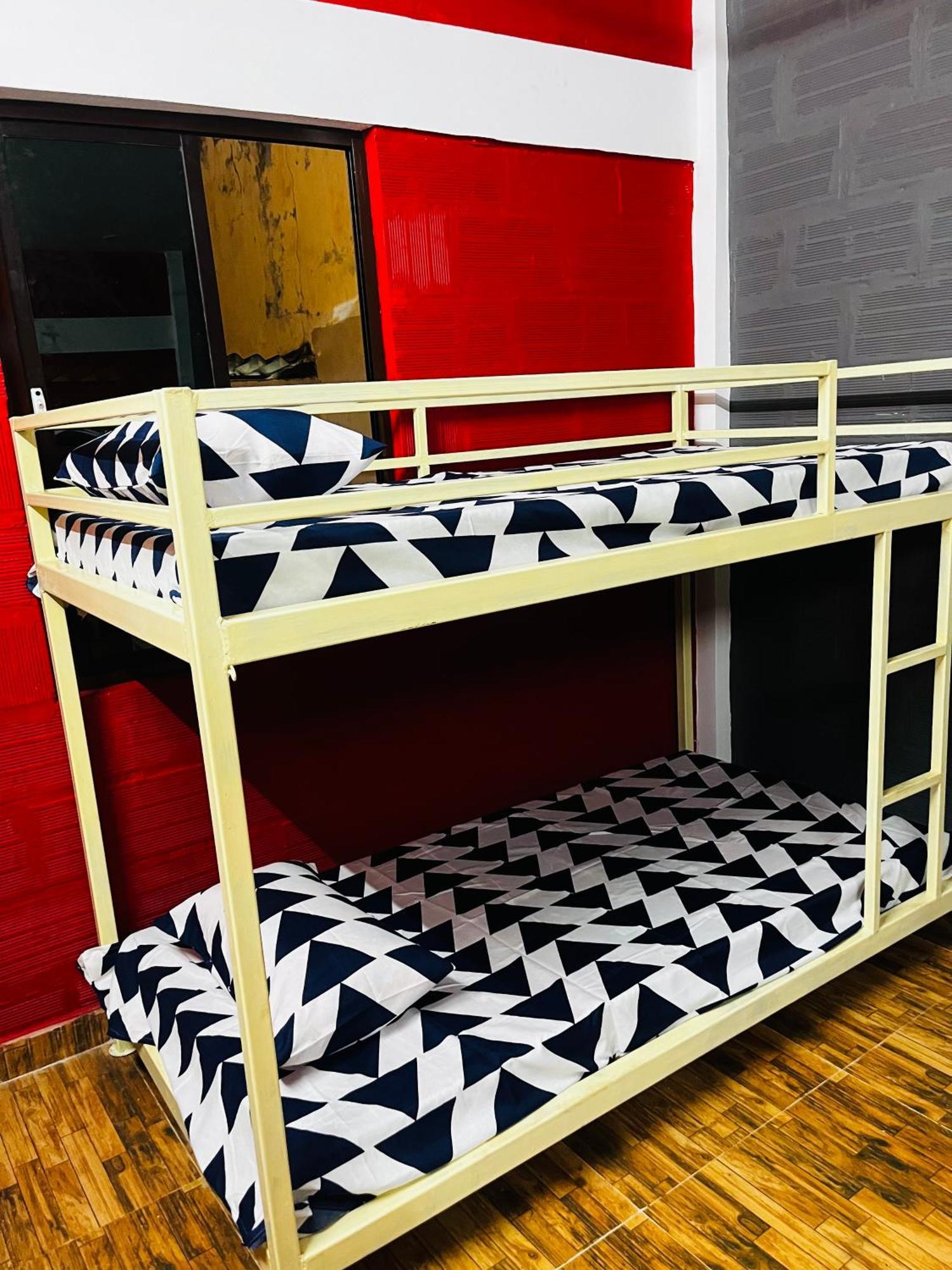 Hostel Kuruku Santhu Colive Puduccseri Kültér fotó